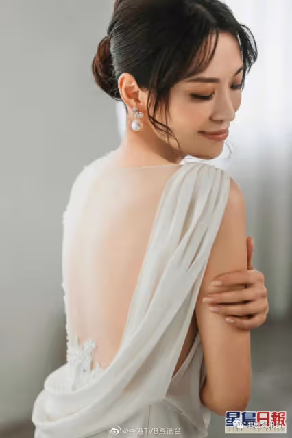 TVB花旦絕美婚紗照曝光!DeepV大露背極性感下周一嫁醫生男友