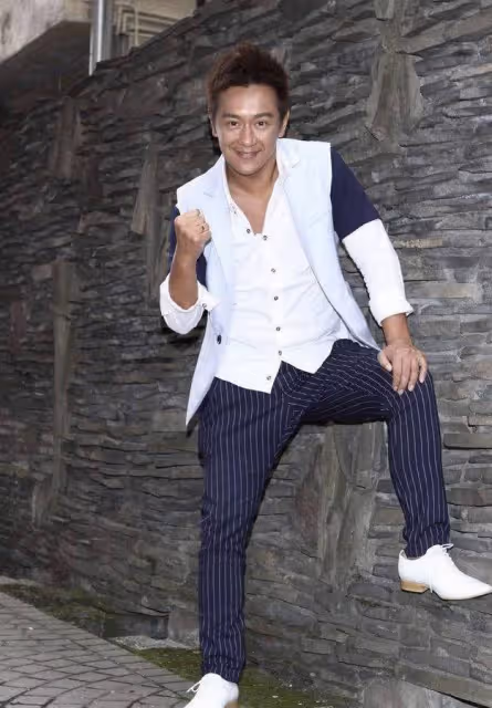 TVB前當家小生為愛妻擺生日宴!多位圈中人現身,陳浩民妻子搶鏡