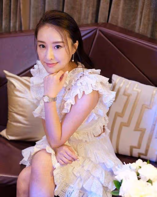 TVB新一線花旦格局或形成！星二代愛情、事業雙收，她獲高層力捧