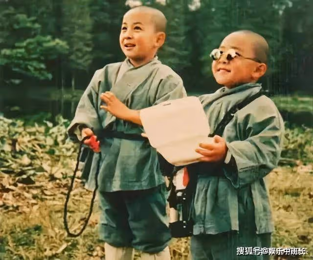 「少林小子」釋小龍的消亡史:被父親當「搖錢樹」,情斷何潔被黑