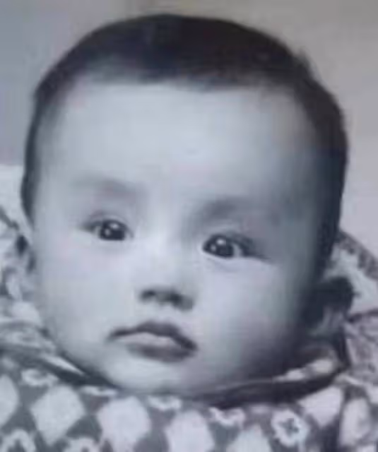 話劇大拿張秋歌：對妻子一見鍾情，9天閃婚，遺憾沒福氣當父親