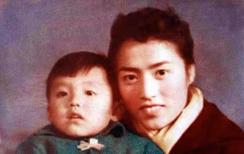 話劇大拿張秋歌：對妻子一見鍾情，9天閃婚，遺憾沒福氣當父親