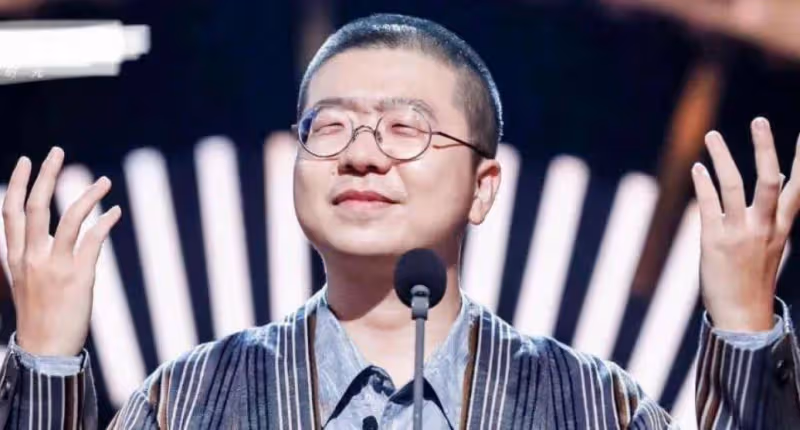 用了一年時間才明白李丹和黑薇醬婚姻里的迷茫，但離婚並非偶然
