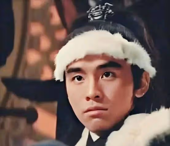 《大內群英》亞視版已經播出42年了,劇中演員之間的差距很大,有些人獲得了最