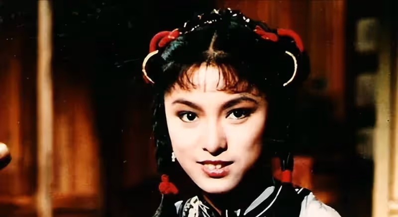《大內群英》亞視版已經播出42年了，劇中演員之間的差距很大，有些人獲得了最