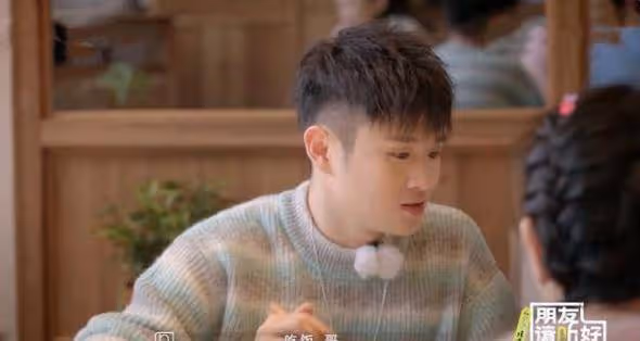 謝娜新綜藝「吹牛」引熱議，稱顏值與鞏俐媲美，遭遇袁詠儀吐槽