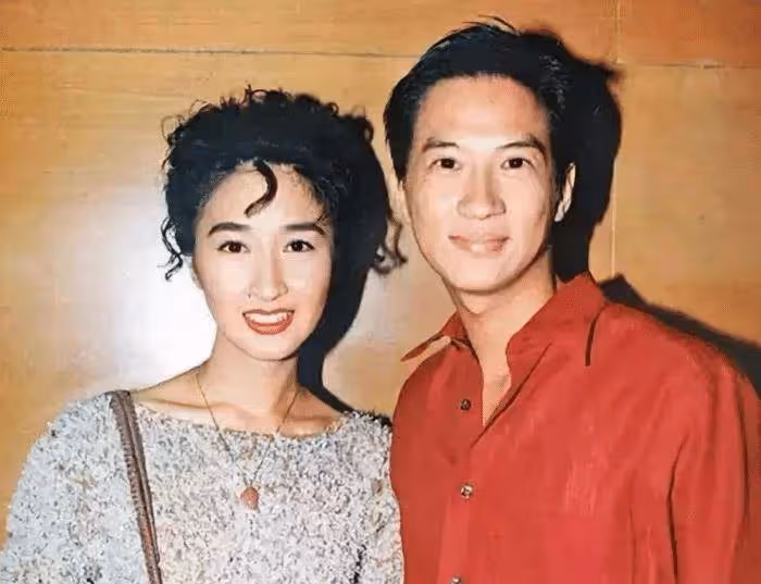 相戀3年被嘲配不上！他自卑落跑到南非8個月　女友默默「顧他病重姐姐」不惜退圈把他捧成影帝