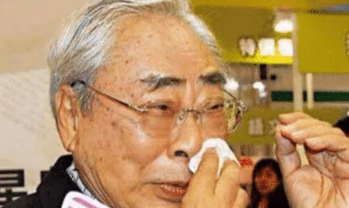 她為還債搭上70歲富豪！每月「拿6位數零花錢」　債務還清後「果斷走人」富豪痛哭：錯付了真心