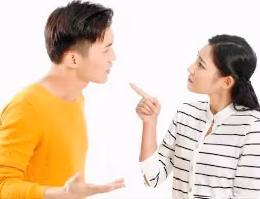 我們不要AA制了,媽生病了,你要幫我!老婆:是你媽讓我們AA制的