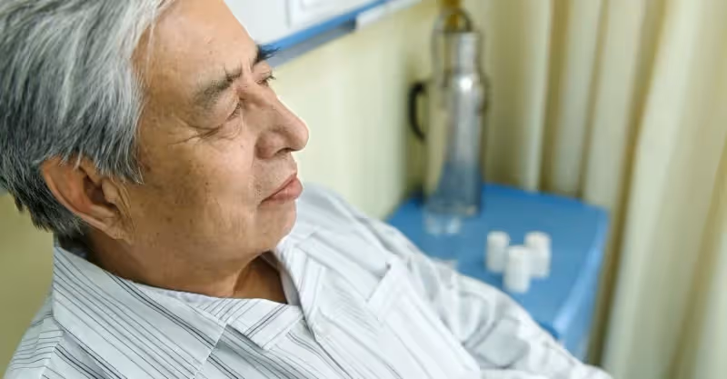 老丈人不願來家養老，卻提出了三個條件，女婿大怒：我辭職照顧您