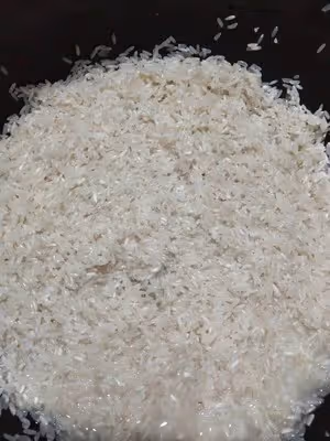 蔬菜臘腸電飯煲飯