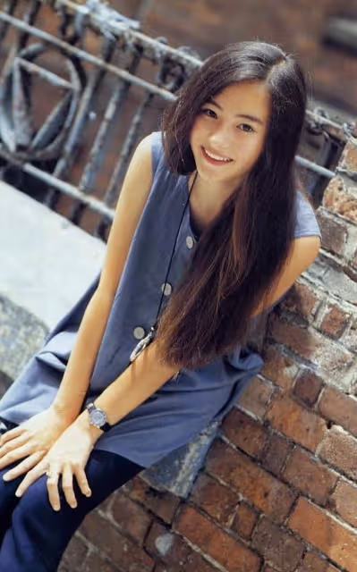 張柏芝14歲少女照曝光轟動微博　網激贊：美人天花板