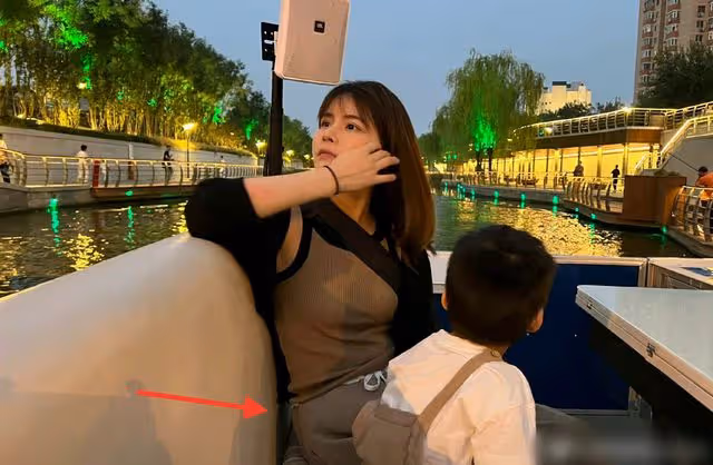 甦醒兒子照片首曝光!嬌妻疑似生完二胎,曾被前任戴綠帽暴打兄弟