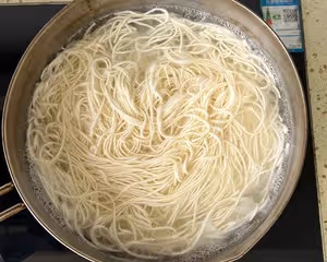 蔥油拌面