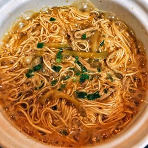 多少次早起就為了這一口——榨菜肉絲麵