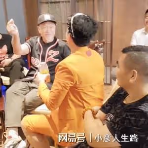 六位港星內地聚餐！惠英紅前任娶小20歲嬌妻，萬梓良徒弟開工廠