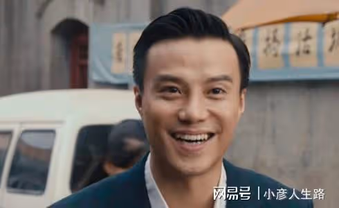 《崑崙神宮》寡淡的人情味:阿東被活活咬死,鐵三角無視阿克單挑