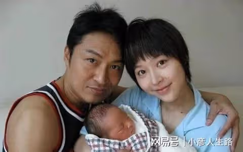 馬景濤離婚五年被曝疑復婚!相差21歲狀態差距大,大兒子滿身肌肉