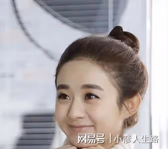 女星顏值有多百變?乍看甜妹臉,細看又顯老又顯嫩