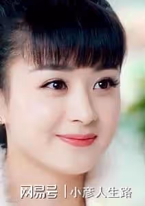 女星顏值有多百變?乍看甜妹臉,細看又顯老又顯嫩