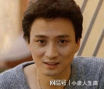 奔著潘粵明看的《崑崙神宮》,我卻被「明叔」湯鎮業圈了粉