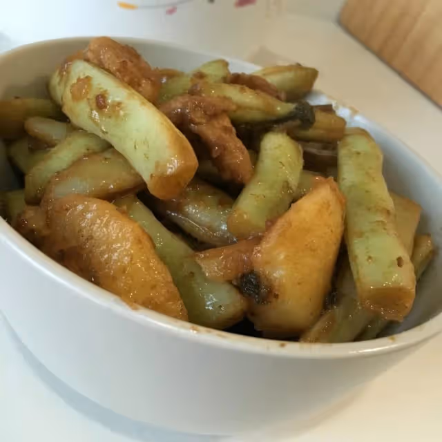 土豆豆角燉肉---我愛家常菜