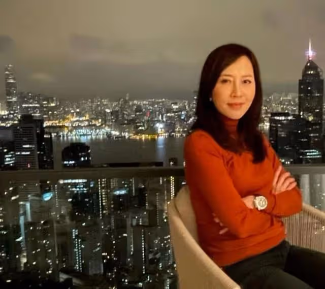 久休復出當主持!香港知名女星二婚嫁富商,過闊太生活還經營生意