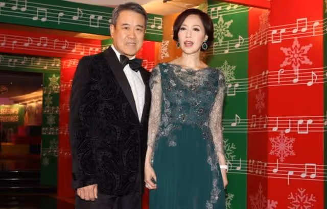 久休復出當主持！香港知名女星二婚嫁富商，過闊太生活還經營生意
