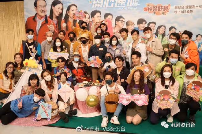 疑似宣布戀情？36歲TVB小花生日收近百支玫瑰