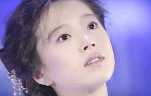 她才是徐克心目中的聶小倩,張國榮曾想追求她,今50歲骨瘦如柴