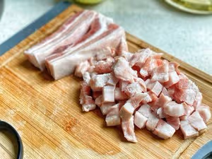 正宗台灣滷肉飯