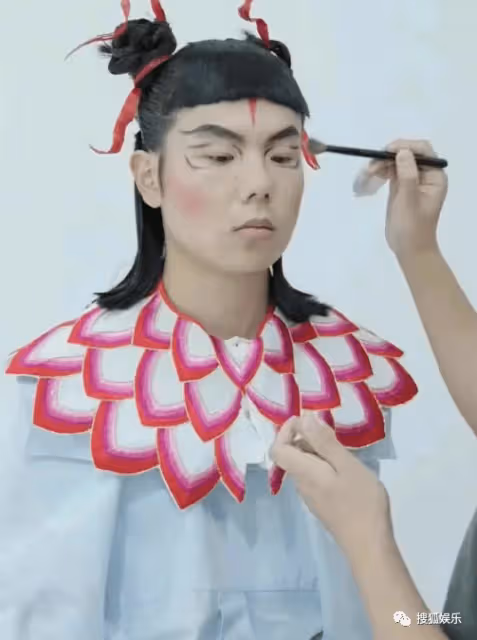 慎入！你永遠想不到網紅拍的時尚大片有多災難