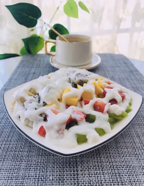 酸奶水果沙拉