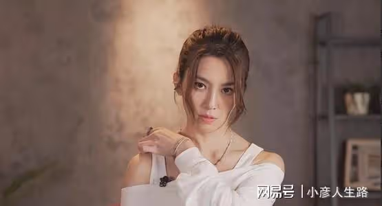 魔怔了！38歲女星知三當三，敗訴之後，反手起訴原配損害自己名譽