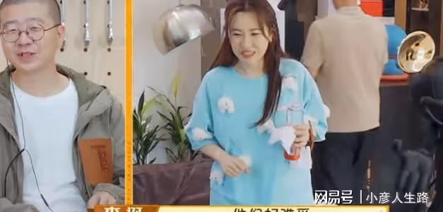 巴圖唱歌嚇哭杜淳女兒，王燦素顏真實，和杜淳嘴對嘴親吻秀恩愛
