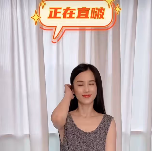 曝黃聖依楊子離婚!兩人疑發藏頭詩暗示情變,十天前還大秀恩愛