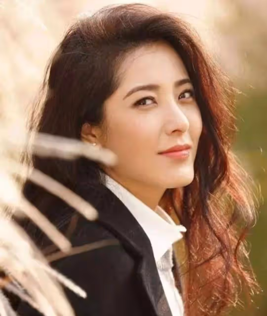 演員曾麗：骨子裡美得堪稱千古美人，為什麼46歲還未婚