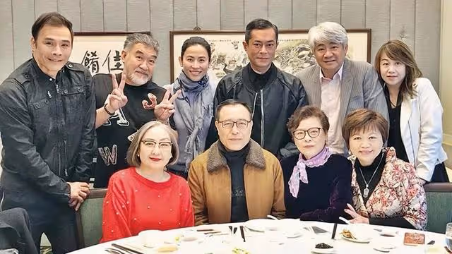 香港知名女星罕見出鏡!保養似少女,單身多年被傳隱婚生子