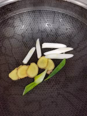 無水版的原汁原味皮皮蝦/蝦爬子