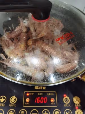 無水版的原汁原味皮皮蝦/蝦爬子