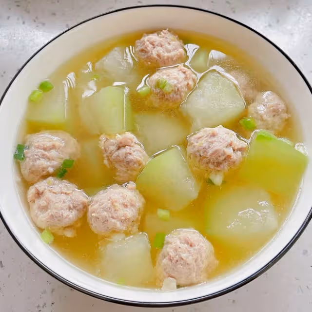 巨鮮美的冬瓜丸子湯