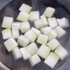 巨鮮美的冬瓜丸子湯