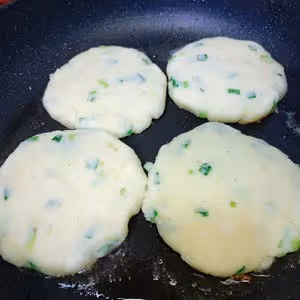 貴陽小吃洋芋粑
