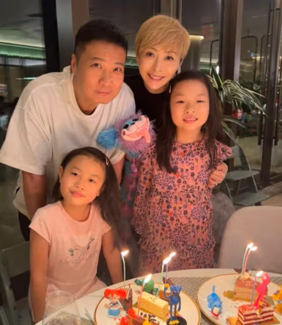 湯盈盈與老公為女兒慶生，不會送孩子去留學，在勸娘家人回國定居