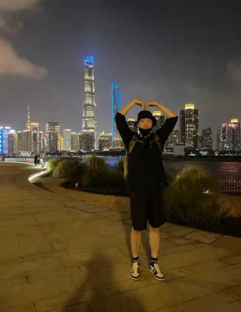 39歲劉翔身材發福認不出,曬近照滿臉幸福肥,對鏡比心疑表白嬌妻