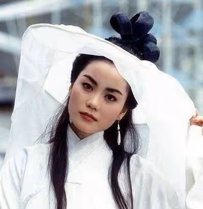 鐘麗緹:我的18歲,張柏芝:我的18歲,王菲:麻煩讓讓