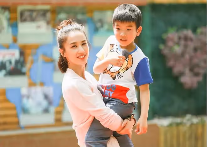 楊子和黃聖依疑似婚變，回看兩人的婚姻背後，全是謊言和欺騙