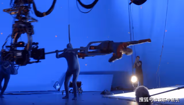 當《復聯4》去掉特效，滅霸身高嚴重不足，而她最難演