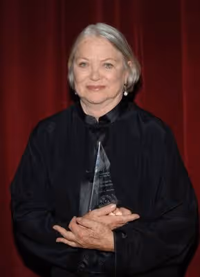 奧斯卡影后Louise Flether睡夢中逝世　享壽88歲