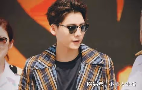 李易峰都糊了還被造謠,網上曝其出拘留所後的視頻,其實不是真的